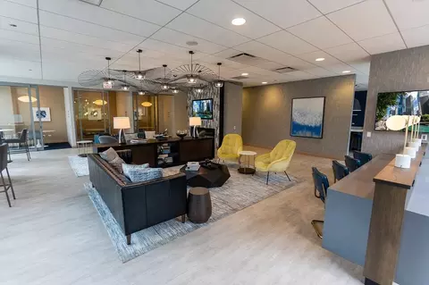 345 E Wacker Dr, Chicago, IL 60601 photo 11