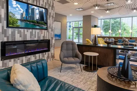 345 E Wacker Dr, Chicago, IL 60601 photo 16