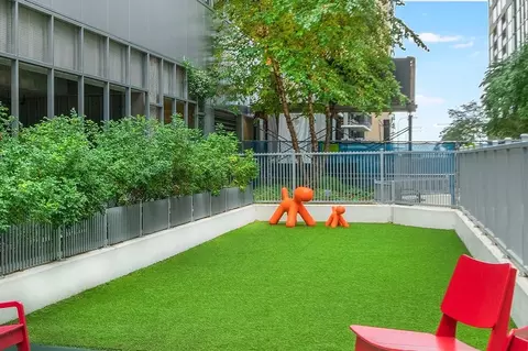 345 E Wacker Dr, Chicago, IL 60601 photo 37