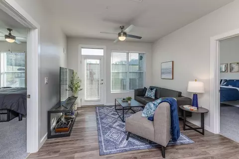 1001 Marshall Ave, Cincinnati, OH 45225