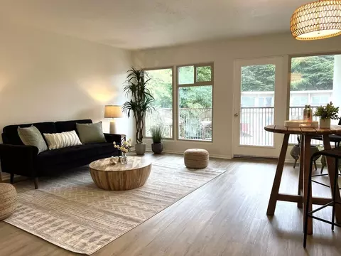 5201 42nd Ave S, Seattle, WA 98118