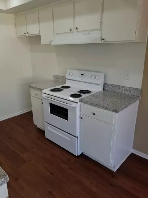 1950 E Santa Clara Ave, Santa Ana, CA 92705