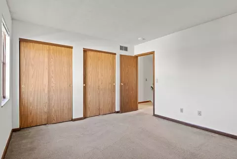 1310 Palmer House Ct, Columbus, OH 43235