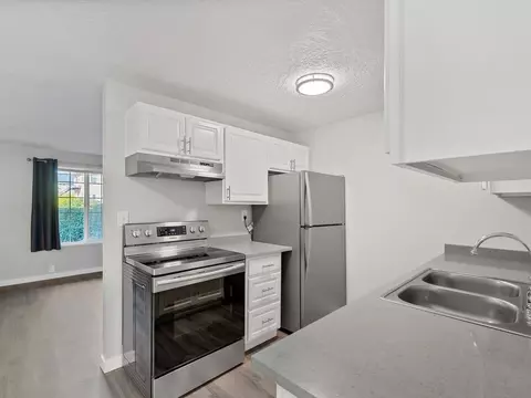 6804 N Richmond Ave, Portland, OR 97203