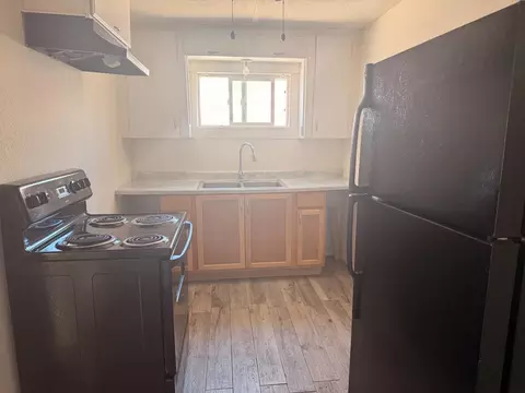 1735 N Rancho Dr, Las Vegas, NV 89106