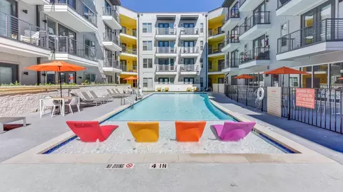 601 W St Johns Ave, Austin, TX 78752 photo 21
