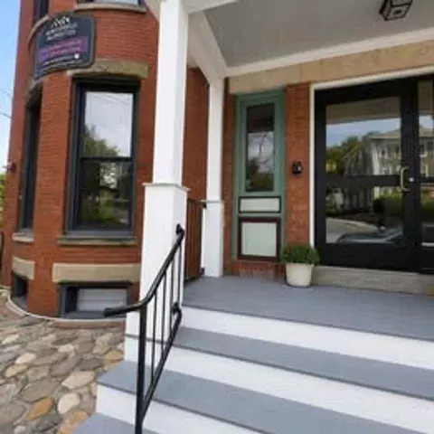 55 Summer St, Haverhill, MA 01830