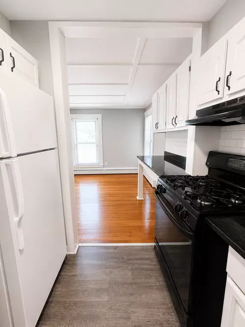 55 Summer St, Haverhill, MA 01830