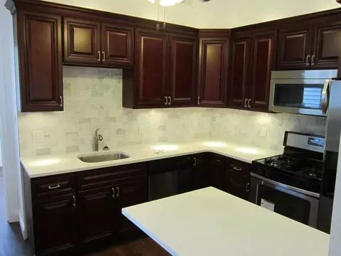 141 S 12th St, Pittsburgh, PA 15203