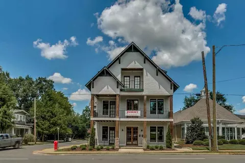 1418 University Blvd, Tuscaloosa, AL 35401