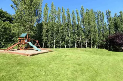 17725 Hall Rd, Bothell, WA 98011 photo 9