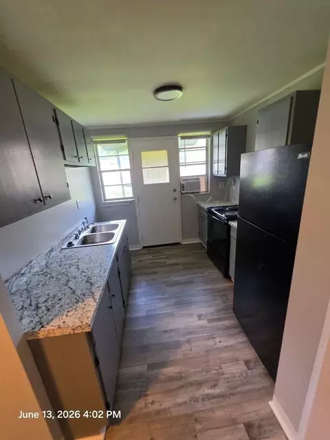 1139 S Main St, Rocky Top, TN 37769