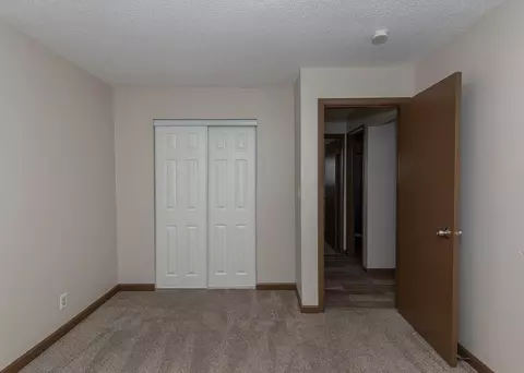 503 Sycamore St, Tipton, IA 52772