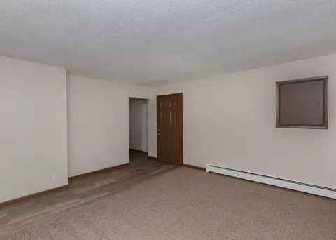 503 Sycamore St, Tipton, IA 52772