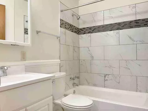 3898 Valley View Dr S, Eagan, MN 55122 photo 9
