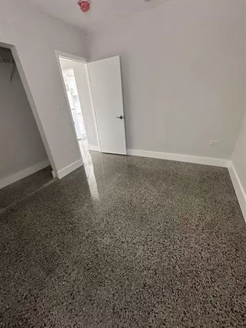 211 SW 18th Ave, Miami, FL 33135