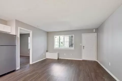 16615 W 139th St, Olathe, KS 66062