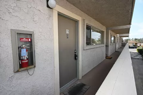812 S Marengo Ave, Pasadena, CA 91106