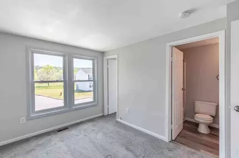 1 Richardson Ct, Monticello, NY 12701