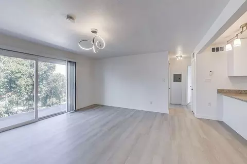 1701 Shoreline Dr, Alameda, CA 94501