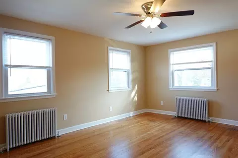 8802 Plymouth St, Silver Spring, MD 20901