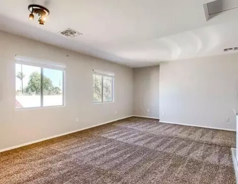 5323 E Taylor St, Phoenix, AZ 85008