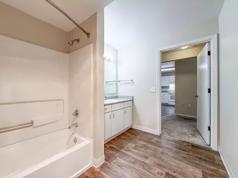 800 NE Roberts Ave, Gresham, OR 97030 photo 28