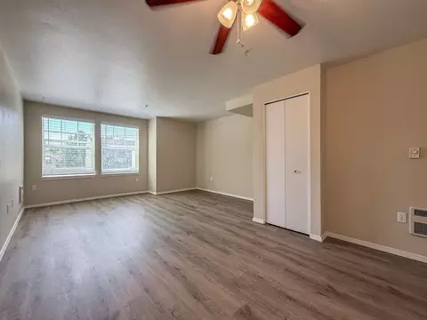 800 NE Roberts Ave, Gresham, OR 97030 photo 11