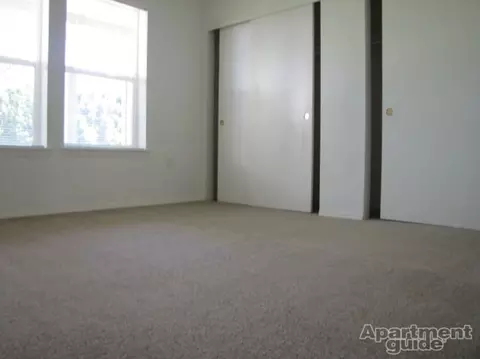 800 NE Roberts Ave, Gresham, OR 97030 photo 7