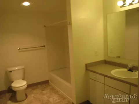 800 NE Roberts Ave, Gresham, OR 97030 photo 11