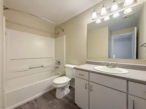 800 NE Roberts Ave, Gresham, OR 97030 photo 16
