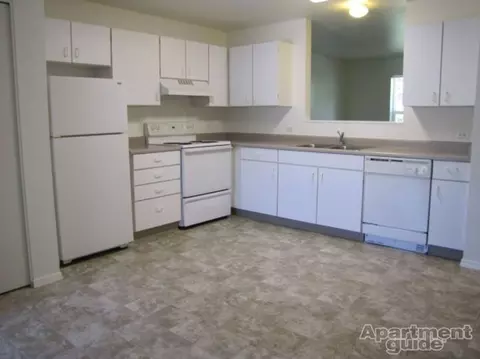 800 NE Roberts Ave, Gresham, OR 97030 photo 3