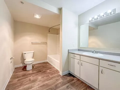 800 NE Roberts Ave, Gresham, OR 97030 photo 27