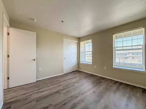 800 NE Roberts Ave, Gresham, OR 97030 photo 14