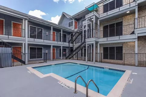6309 Burns St, Austin, TX 78752 photo 8