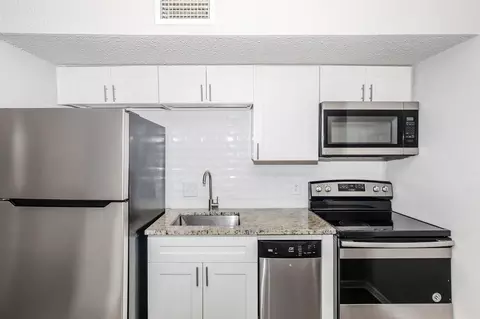 6309 Burns St, Austin, TX 78752 photo 20