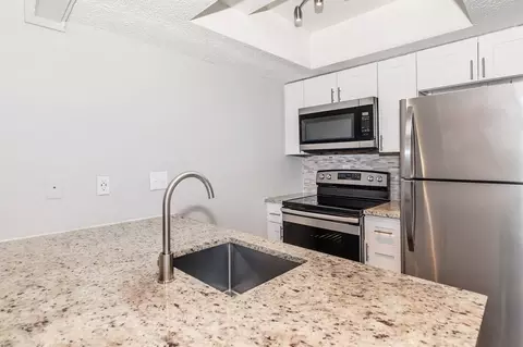 6309 Burns St, Austin, TX 78752 photo 30