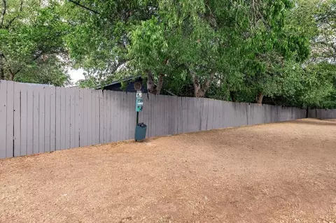 6309 Burns St, Austin, TX 78752 photo 10