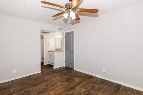 6309 Burns St, Austin, TX 78752 photo 23