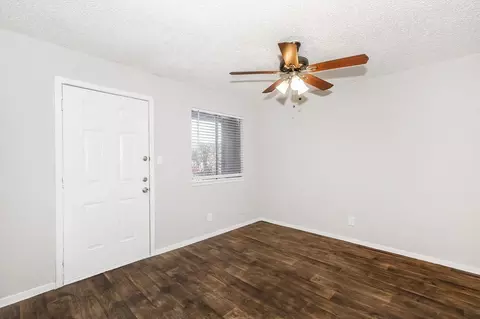 6309 Burns St, Austin, TX 78752 photo 17