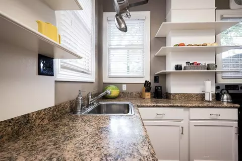 1650 Avon Pl NW, Washington, DC 20007 photo 9