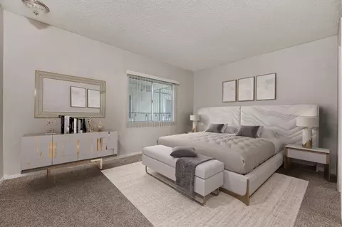 4505 Paradise Rd, Paradise, NV 89169