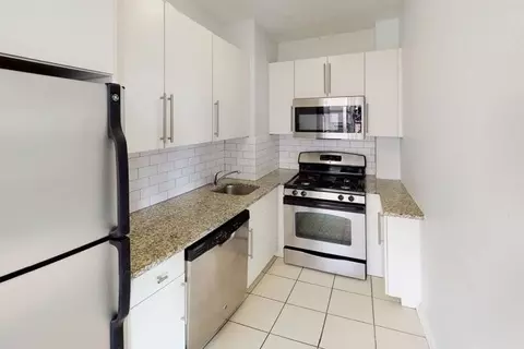 301 W Armour Blvd, Kansas City, MO 64111
