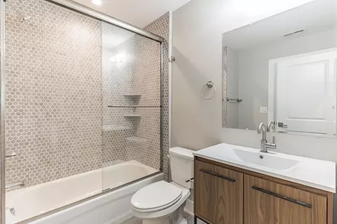1609 Ogden St, Philadelphia, PA 19130