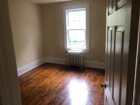 811 Walker Ave, Greensboro, NC 27403