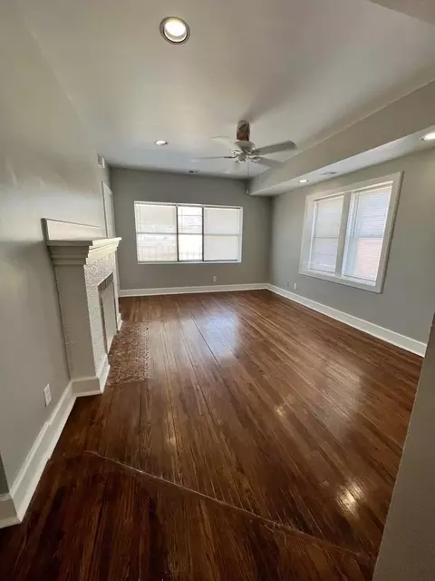 1530 E 14th St, Tulsa, OK 74120