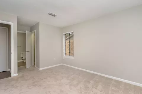 5300 New Centre Dr, Wilmington, NC 28403 photo 11