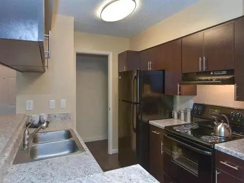 5300 New Centre Dr, Wilmington, NC 28403 photo 17