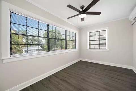 517 Columbia Dr, Tampa, FL 33606