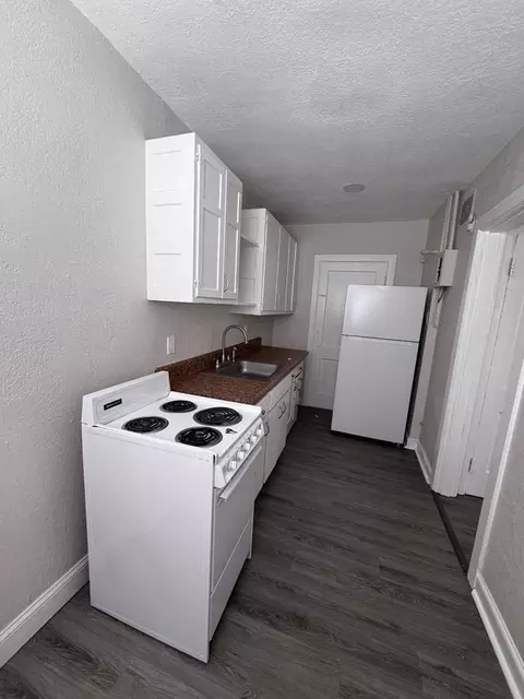 517 Columbia Dr, Tampa, FL 33606